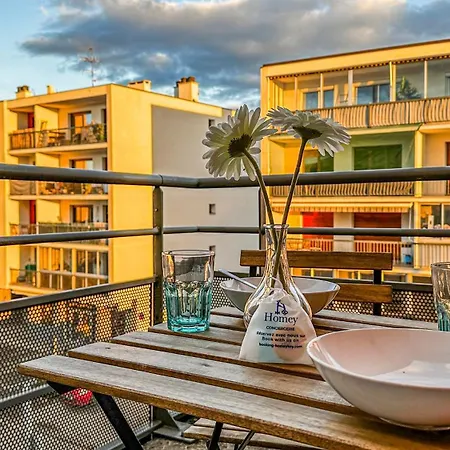 Coloc Lagon - Belle Colocation Haut De Gamme De 3 / Proche Gare / Parking Gratuit / Balcon / Wifi & Netflix * Ville-la-Grand