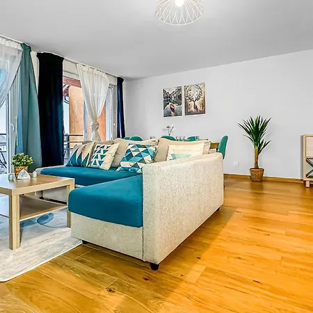 Pensjonat Coloc Lagon - Belle Colocation Haut De Gamme De 3 / Proche Gare / Parking Gratuit / Balcon / Wifi & Netflix *