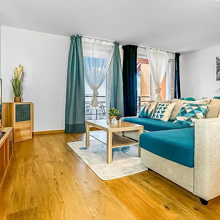 Coloc Lagon - Belle Colocation Haut De Gamme De 3 / Proche Gare / Parking Gratuit / Balcon / Wifi & Netflix *