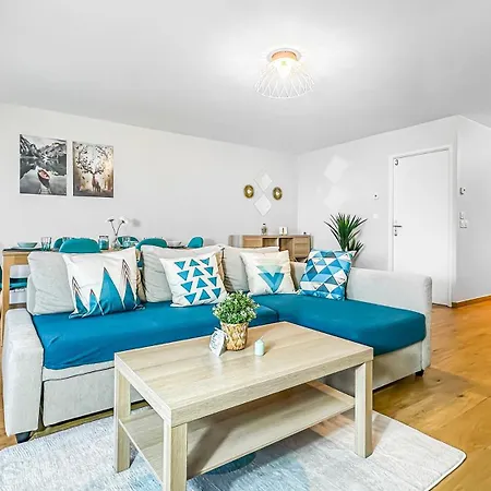 Pensjonat Coloc Lagon - Belle Colocation Haut De Gamme De 3 / Proche Gare / Parking Gratuit / Balcon / Wifi & Netflix Ville-la-Grand