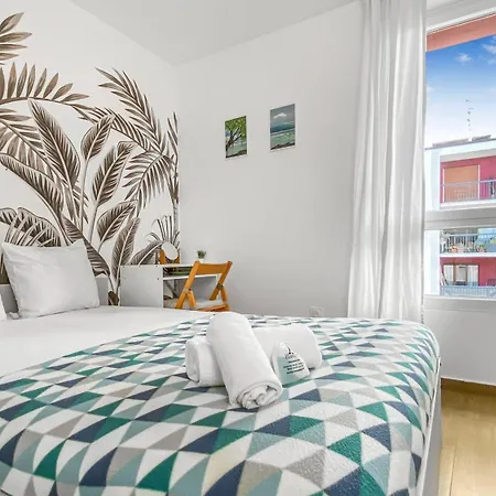Pensjonat Coloc Lagon - Belle Colocation Haut De Gamme De 3 / Proche Gare / Parking Gratuit / Balcon / Wifi & Netflix Ville-la-Grand