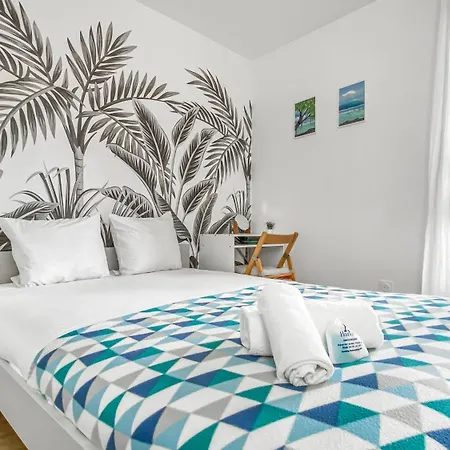 Pensjonat Coloc Lagon - Belle Colocation Haut De Gamme De 3 / Proche Gare / Parking Gratuit / Balcon / Wifi & Netflix Ville-la-Grand
